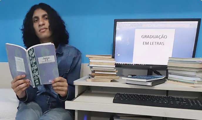 Aluno com TEA de São Bernardo é aprovado na USP